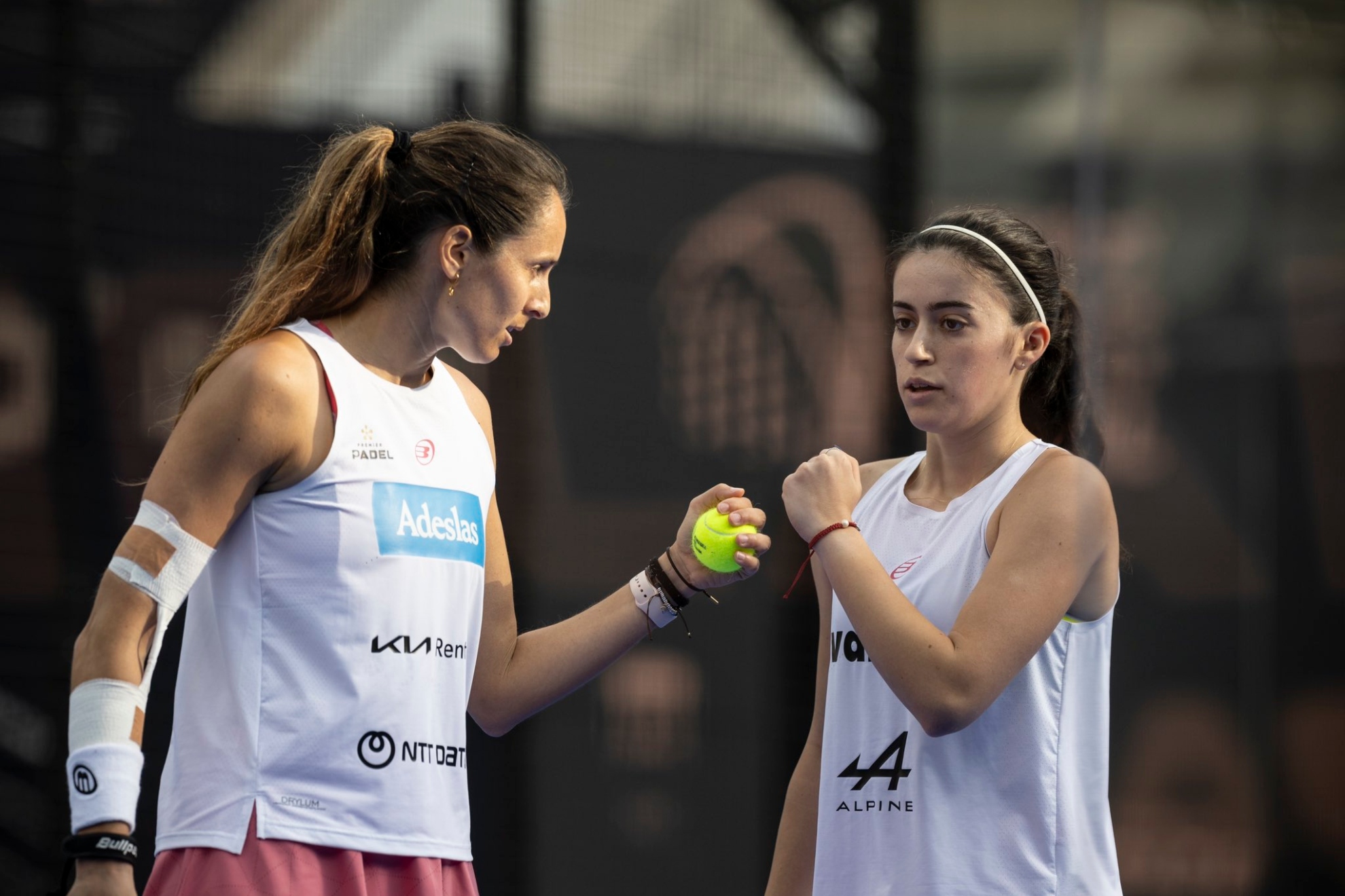 随着年底关 随着年底关